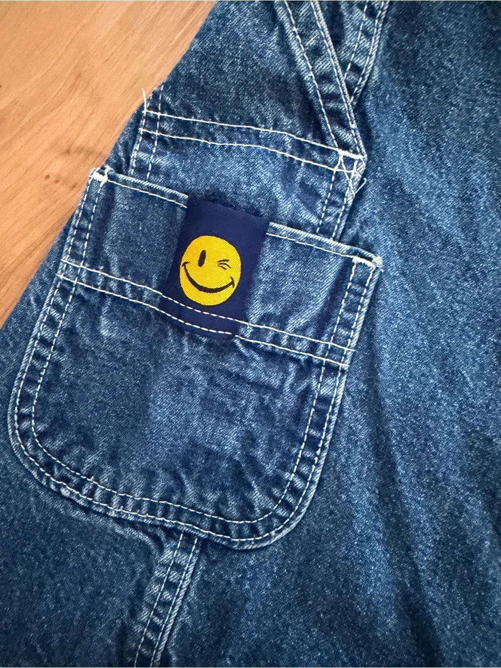 Vintage Joe Boxer Blue Denim Beach Casual Cargo Shorts with Embossed Logo Patch